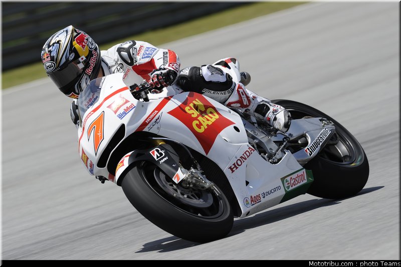 motogp_test_malaisie_2011_aoyama_13