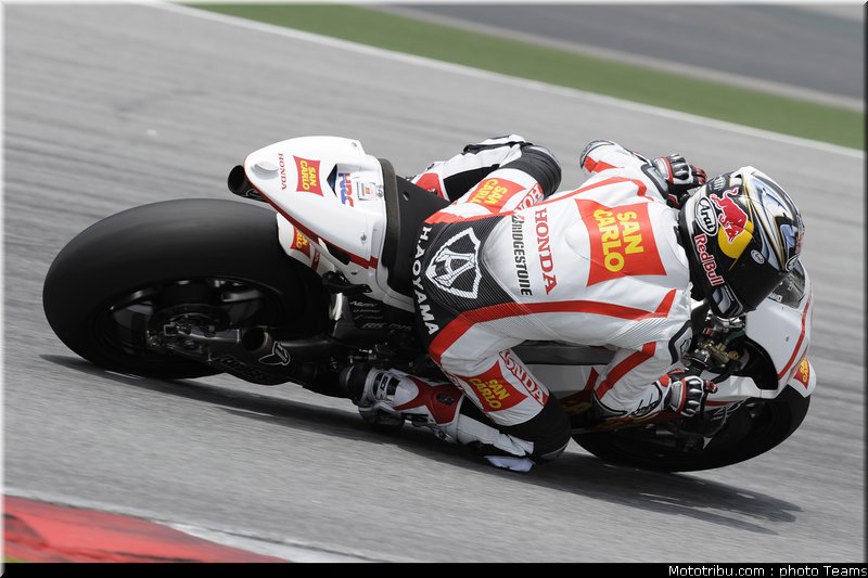 motogp_test_malaisie_2011_aoyama_18