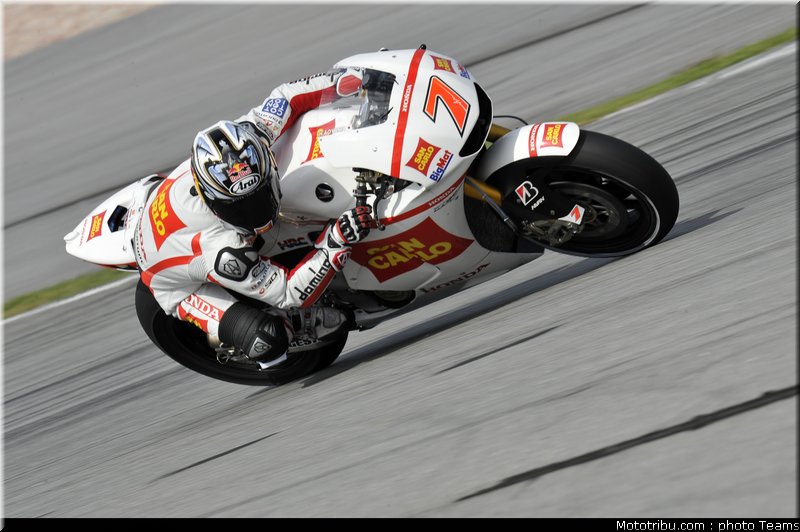 motogp_test_malaisie_2011_aoyama_39