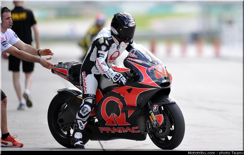 motogp_test_malaisie_2011_capirossi_4