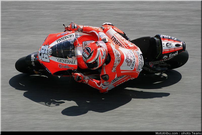 motogp_test_malaisie_2011_hayden_04
