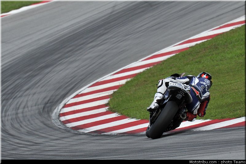 motogp_test_malaisie_2011_lorenzo_32