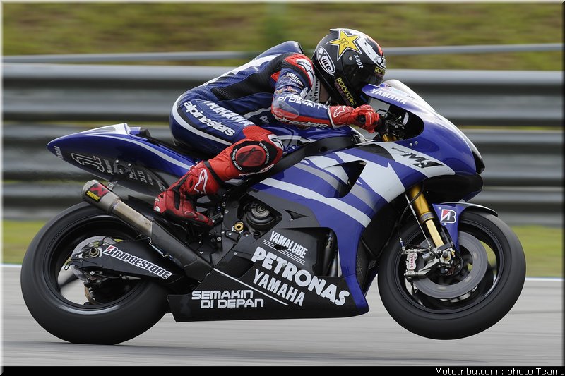 motogp_test_malaisie_2011_lorenzo_43