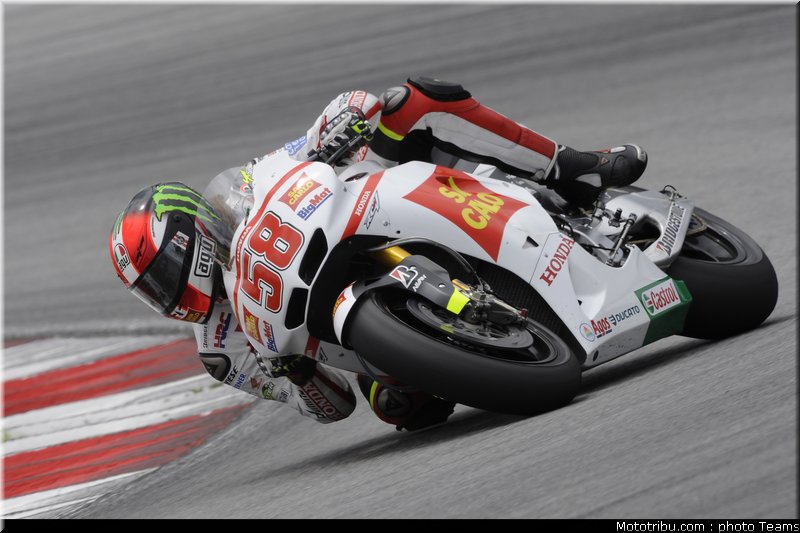 motogp_test_malaisie_2011_simoncelli_39