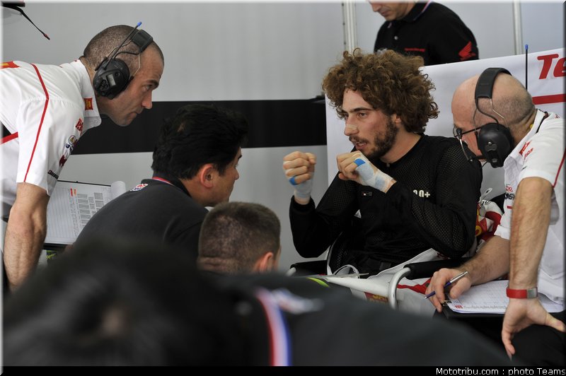 motogp_test_malaisie_2011_simoncelli_60