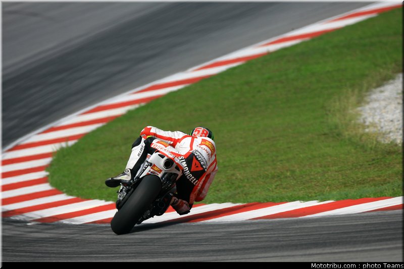 motogp_test_malaisie_2011_simoncelli_69