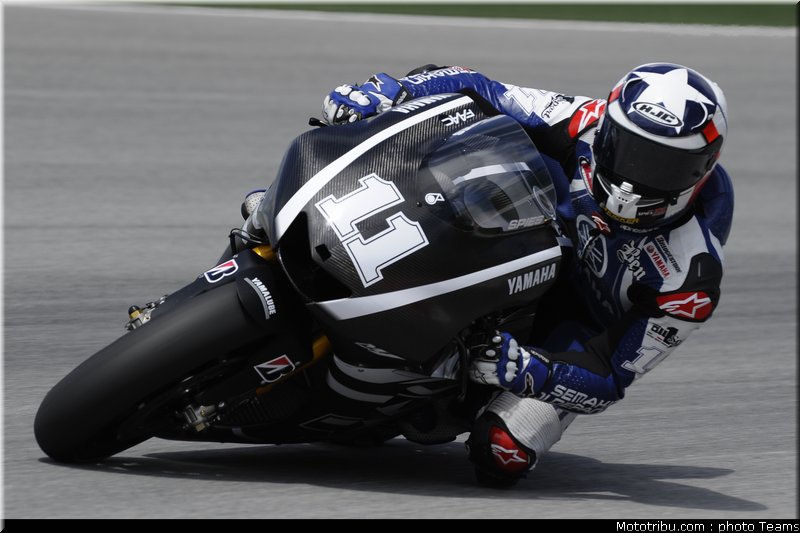 motogp_test_malaisie_2011_spies_09