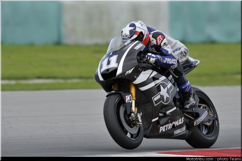 motogp_test_malaisie_2011_spies_21