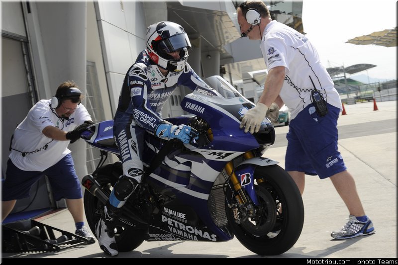 motogp_test_malaisie_2011_spies_31