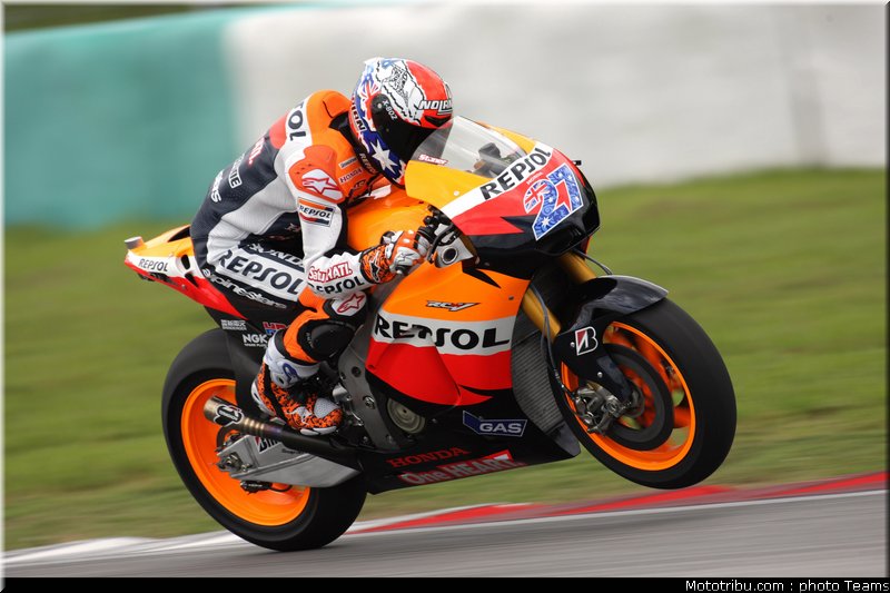motogp_test_malaisie_2011_stoner_09