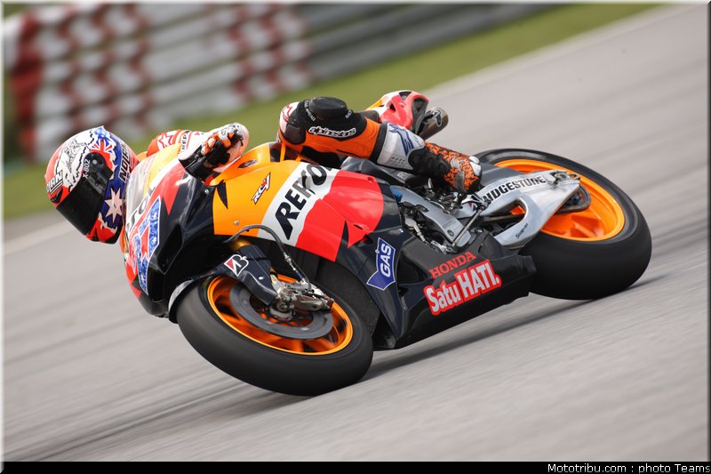 motogp_test_malaisie_2011_stoner_18