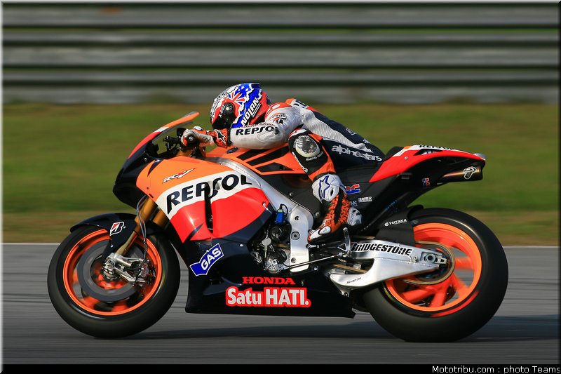 motogp_test_malaisie_2011_stoner_28