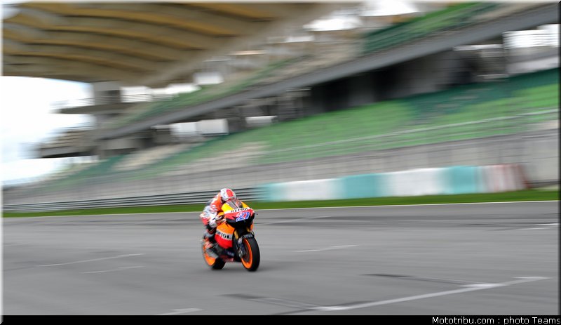 motogp_test_malaisie_2011_stoner_39
