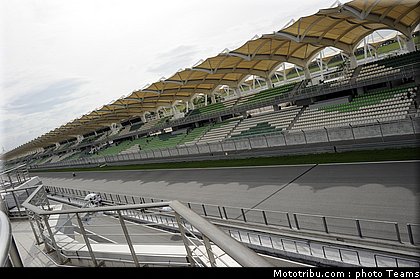 motogp_test_malaisie_2011_04.jpg