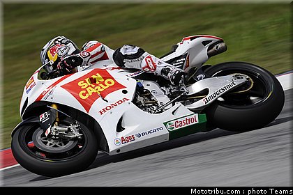 motogp_test_malaisie_2011_aoyama_05.jpg