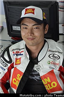 motogp_test_malaisie_2011_aoyama_14.jpg