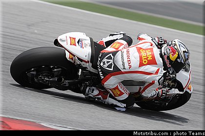 motogp_test_malaisie_2011_aoyama_18.jpg