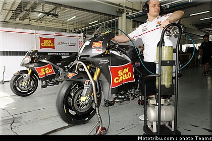 motogp_test_malaisie_2011_aoyama_38.jpg