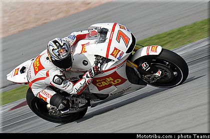 motogp_test_malaisie_2011_aoyama_40.jpg