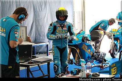 motogp_test_malaisie_2011_bautista_23.jpg