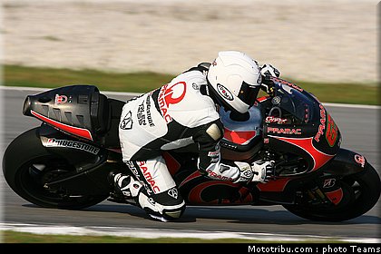 motogp_test_malaisie_2011_capirossi_2.jpg
