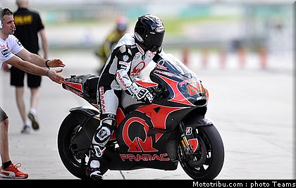 motogp_test_malaisie_2011_capirossi_4.jpg