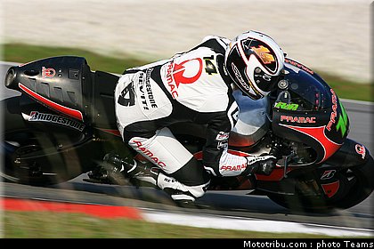 motogp_test_malaisie_2011_depuniet_2.jpg