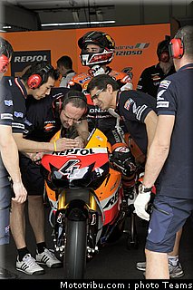 motogp_test_malaisie_2011_dovizioso_16.jpg