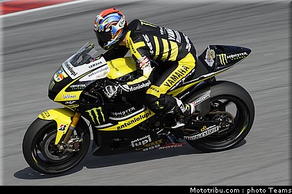 motogp_test_malaisie_2011_edwards_05.jpg