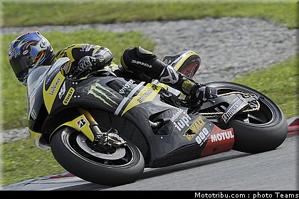 motogp_test_malaisie_2011_edwards_09.jpg