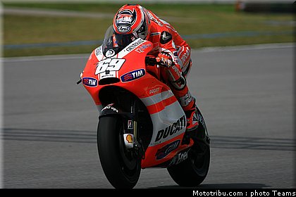 motogp_test_malaisie_2011_hayden_09.jpg