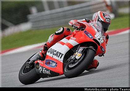 motogp_test_malaisie_2011_hayden_17.JPG