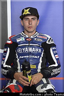 motogp_test_malaisie_2011_lorenzo_25.jpg
