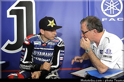 motogp_test_malaisie_2011_lorenzo_30.jpg