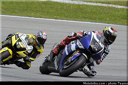 motogp_test_malaisie_2011_lorenzo_38.jpg