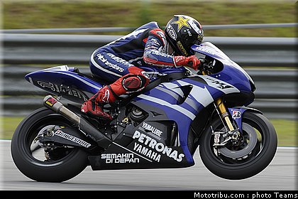 motogp_test_malaisie_2011_lorenzo_43.jpg