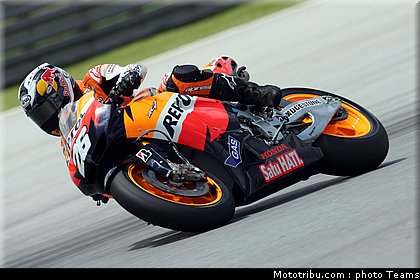 motogp_test_malaisie_2011_pedrosa_13.jpg