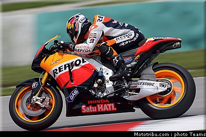 motogp_test_malaisie_2011_pedrosa_16.jpg