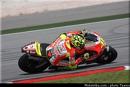 motogp_test_malaisie_2011_rossi_01.JPG