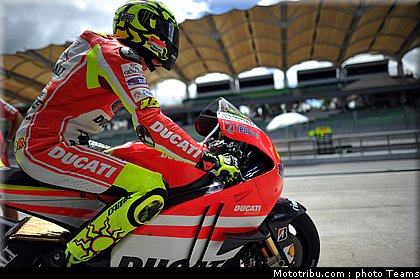 motogp_test_malaisie_2011_rossi_29.jpg
