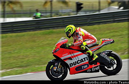 motogp_test_malaisie_2011_rossi_36.jpg