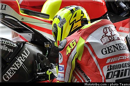 motogp_test_malaisie_2011_rossi_53.JPG
