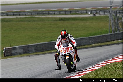 motogp_test_malaisie_2011_simoncelli_11.jpg