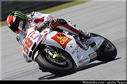 motogp_test_malaisie_2011_simoncelli_20.jpg