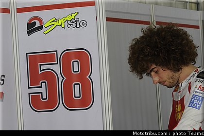 motogp_test_malaisie_2011_simoncelli_33.jpg