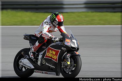 motogp_test_malaisie_2011_simoncelli_42.jpg
