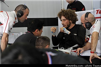motogp_test_malaisie_2011_simoncelli_60.jpg