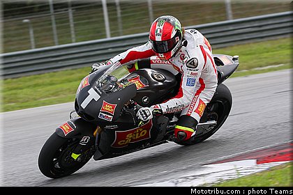 motogp_test_malaisie_2011_simoncelli_74.jpg