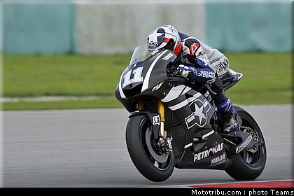 motogp_test_malaisie_2011_spies_21.jpg