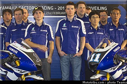 motogp_test_malaisie_2011_yamaha.jpg